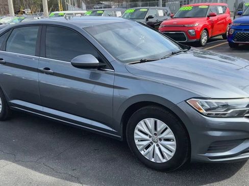 Used 2019 Volkswagen Jetta S w/ Driver Assistance Package image 2