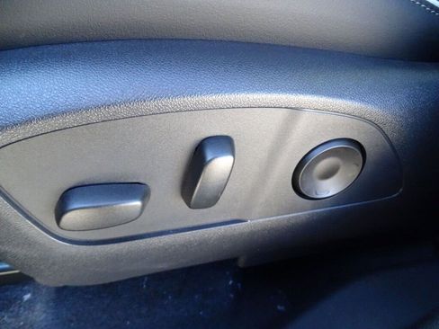 New 2025 Buick Enclave Sport Touring w/ Power Package image 29