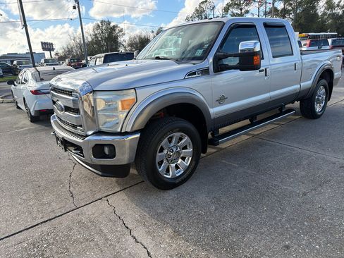 Used 2012 Ford F250 Lariat w/ Lariat Ultimate Pkg image 3