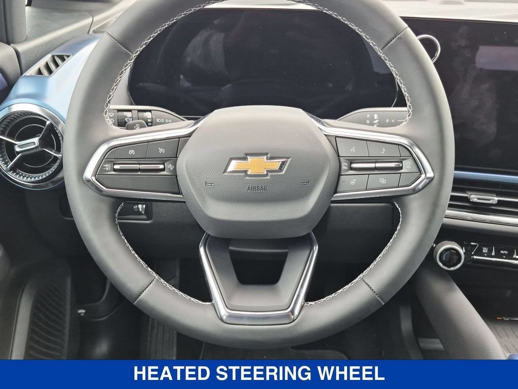 New 2026 Chevrolet Equinox EV LT AWD/4WD image 18