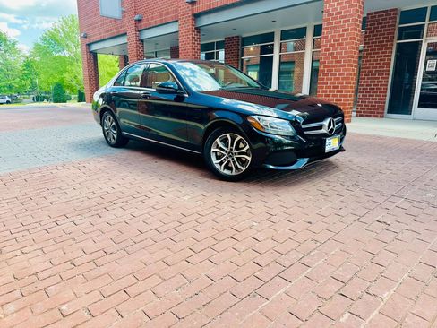 Used 2016 Mercedes-Benz C 300 4MATIC Sedan image 1