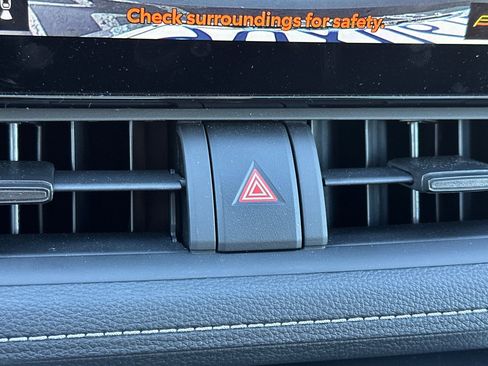 Used 2025 Toyota RAV4 LE image 31