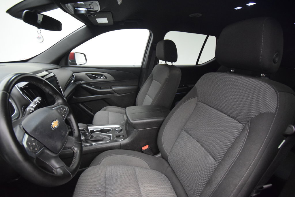 Used 2023 Chevrolet Traverse LT AWD/4WD image 15