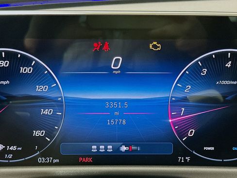 Used 2025 Mercedes-Benz E 350 4MATIC Sedan image 13