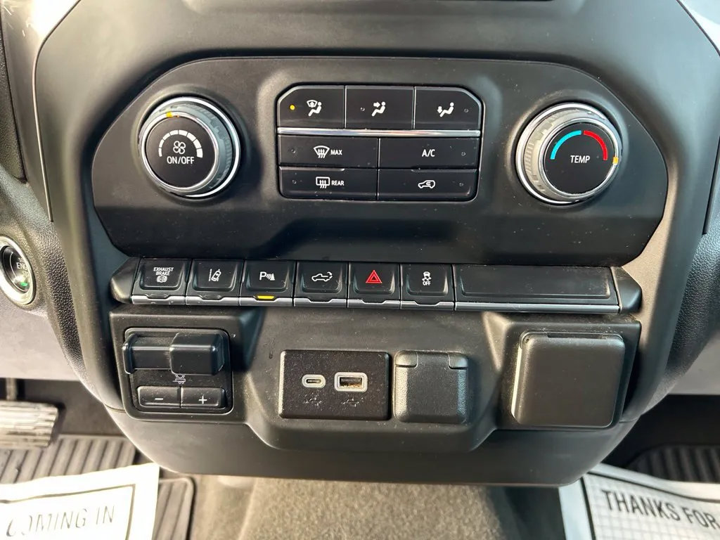 Used 2024 Chevrolet Silverado 2500 Custom w/ Custom Value Package AWD/4WD image 21