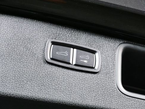 New 2026 Porsche Macan GTS AWD/4WD image 34