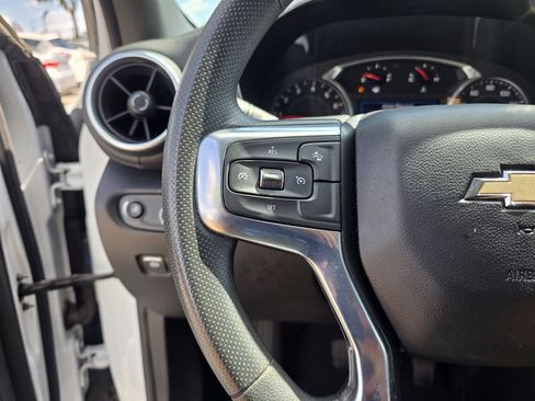 Used 2021 Chevrolet Blazer LT w/ LPO, Black Accent Package FWD image 24