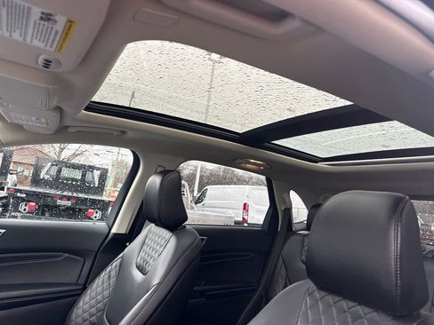 Used 2023 Ford Edge Titanium w/ Equipment Group 301A image 27