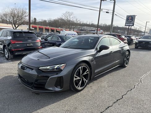 Certified 2023 Audi e-tron GT Premium Plus w/ Performance Package image 3