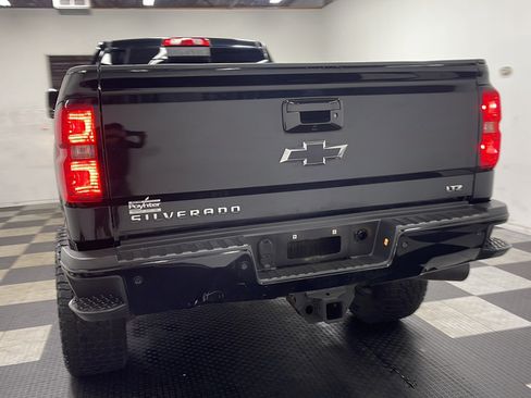 Used 2017 Chevrolet Silverado 2500 LTZ w/ Duramax Plus Package AWD/4WD image 16