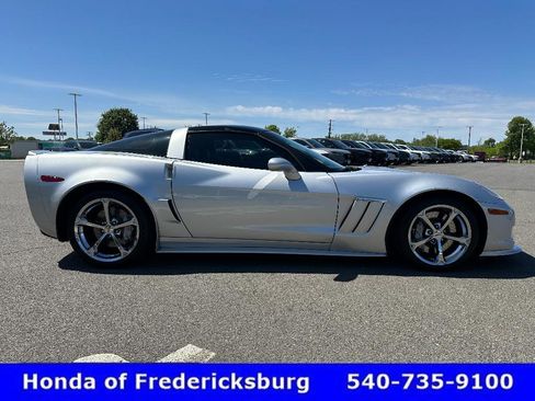 Used 2011 Chevrolet Corvette Grand Sport w/ Preferred Equipment Group image 9