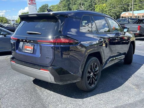 New 2026 Toyota RAV4 SE w/ Convenience Package AWD/4WD image 3
