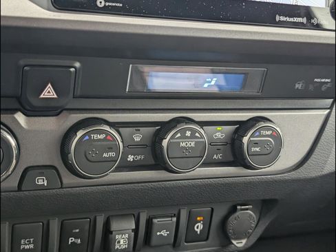 Used 2023 Toyota Tacoma TRD Sport w/ Advanced Technology Package AWD/4WD image 14