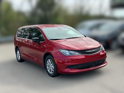 New 2026 Chrysler Voyager LX