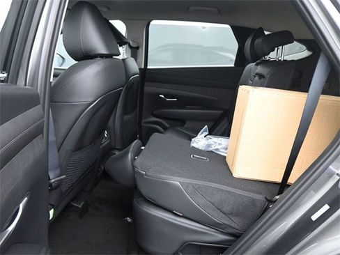 New 2026 Hyundai Tucson SEL image 14
