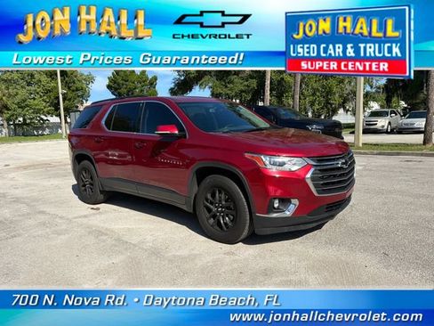 Used 2019 Chevrolet Traverse LT FWD image 1