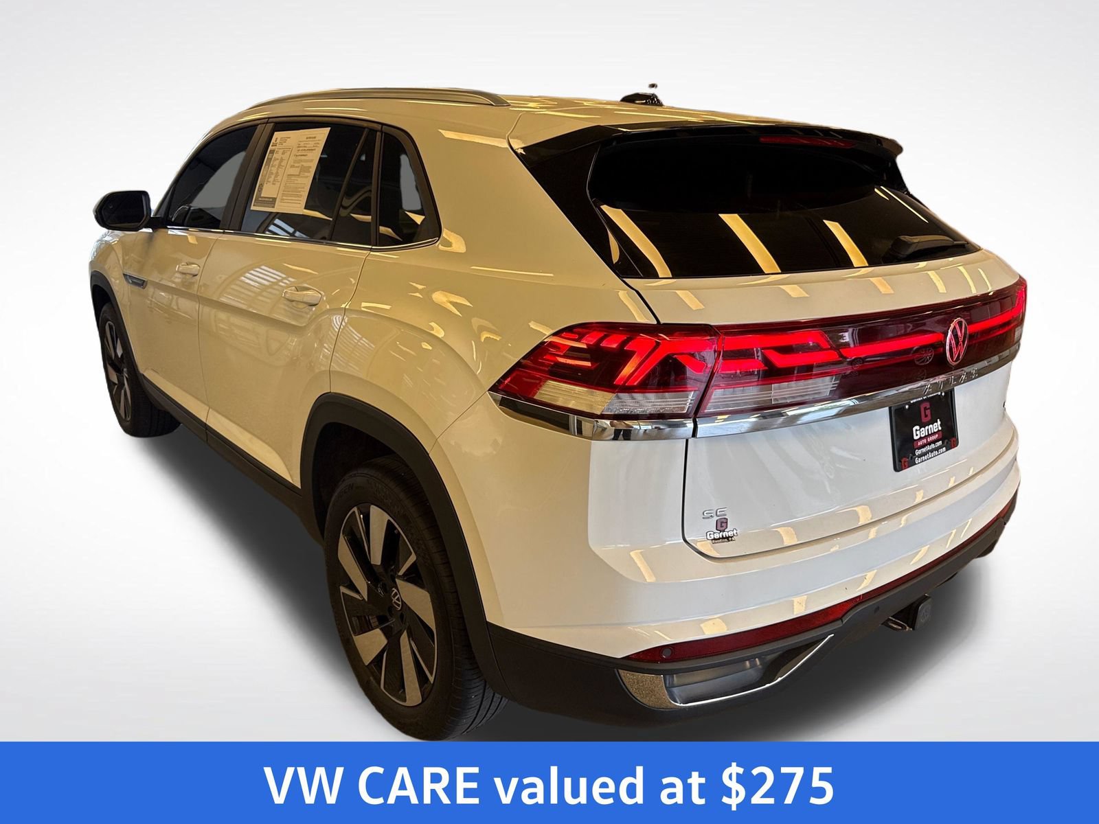 Certified 2024 Volkswagen Atlas Cross Sport SE AWD/4WD image 3