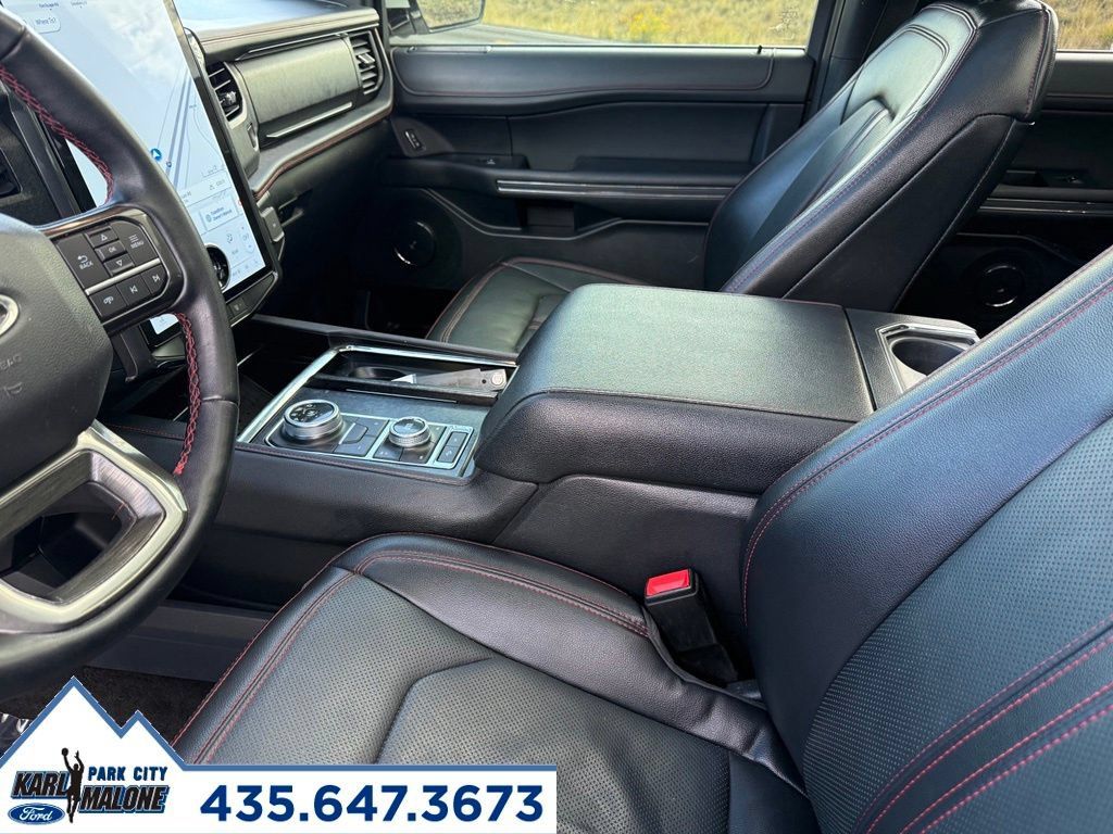 Used 2022 Ford Expedition Max Limited AWD/4WD image 24