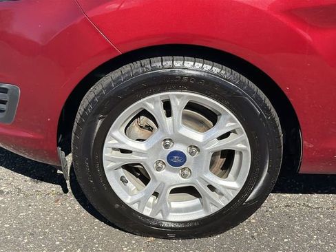 Used 2016 Ford Fiesta SE image 12