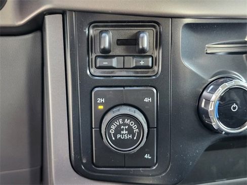 New 2025 Ford F150 XLT w/ Equipment Group 301A Standard image 24
