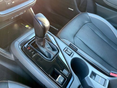 Used 2024 Subaru Crosstrek 2.5i Limited image 17