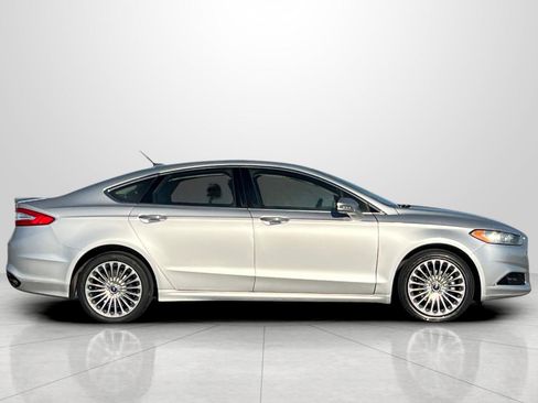 Used 2014 Ford Fusion Titanium image 3