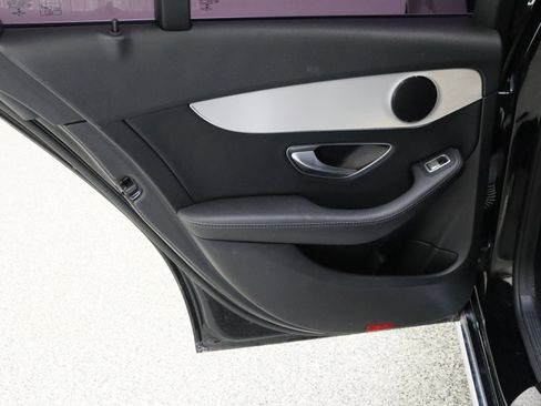 Used 2018 Mercedes-Benz C 300 Sedan image 28