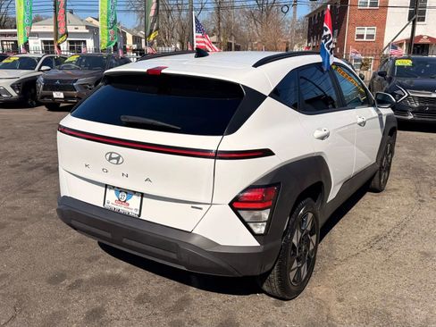 Used 2025 Hyundai Kona SEL image 7