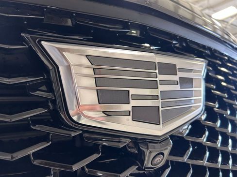 Used 2025 Cadillac Escalade V image 31