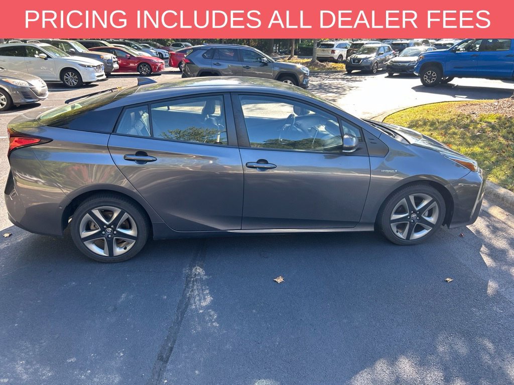 Used 2022 Toyota Prius Limited FWD image 14