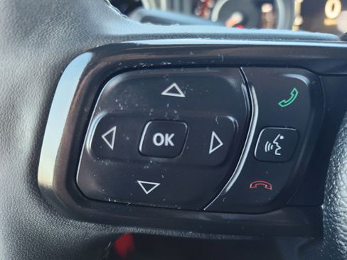 Used 2025 Jeep Gladiator Mojave image 21