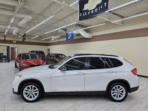 Used 2015 BMW X1 xDrive28i image 11