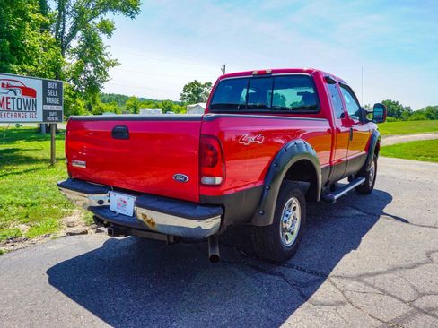 Used 2005 Ford F250 Lariat AWD/4WD image 3