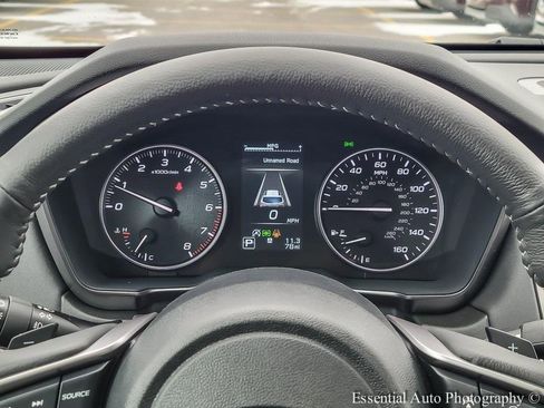 Used 2025 Subaru Outback Limited image 18