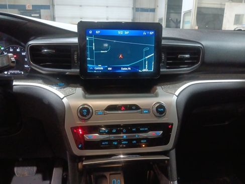 Used 2022 Ford Explorer Timberline image 32