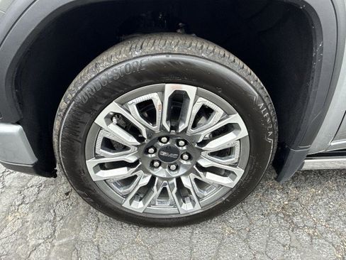 Certified 2024 GMC Sierra 1500 Denali Ultimate image 19