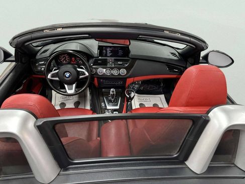 Used 2016 BMW Z4 sDrive28i RWD image 21