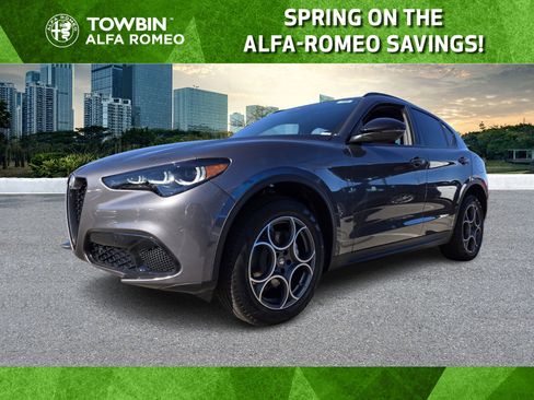 New 2025 Alfa Romeo Stelvio Sprint AWD/4WD image 1