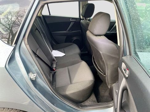 Used 2012 MAZDA MAZDA3 i Touring image 24