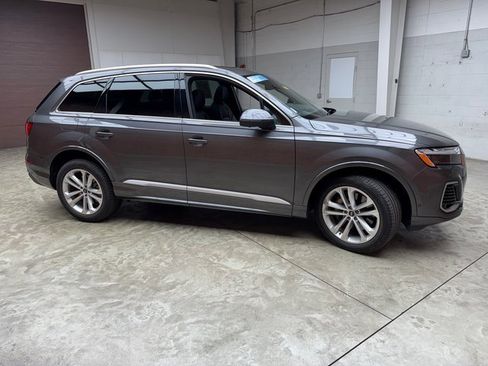 Used 2025 Audi Q7 3.0T Premium Plus image 6