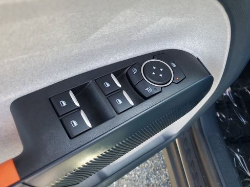 Used 2024 Ford Maverick XLT FWD image 9