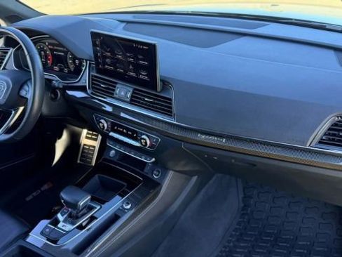 Used 2021 Audi SQ5 Premium Plus w/ Premium Plus Package image 18