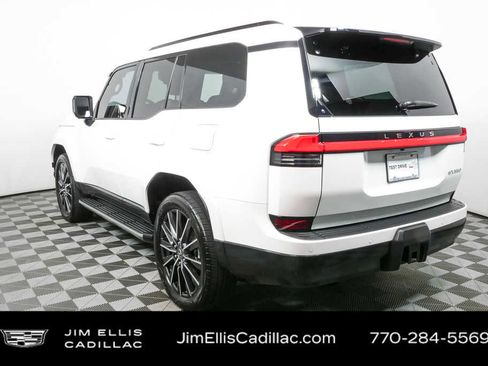 Used 2024 Lexus GX 550 w/ Accessory Package (2T) AWD/4WD image 31
