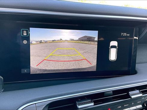 Used 2026 Hyundai Palisade SEL FWD image 19