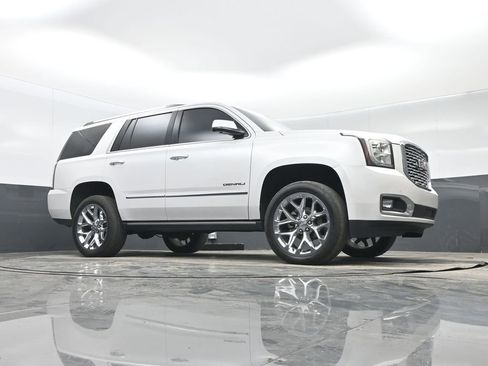 Used 2018 GMC Yukon Denali w/ Denali Ultimate Package image 40