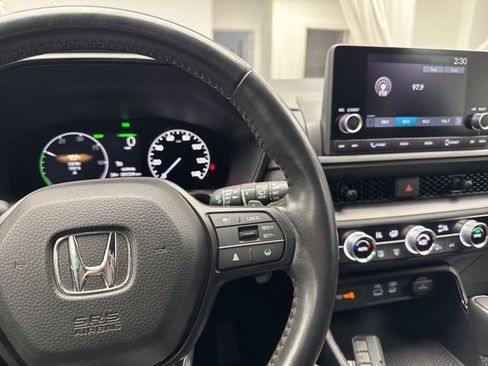 Used 2023 Honda CR-V Sport image 18