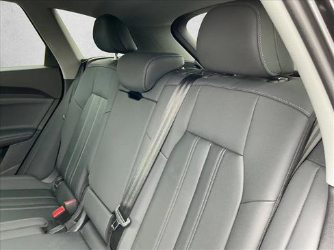Certified 2025 Audi Q5 Premium w/ Convenience Package AWD/4WD image 14