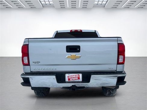 Used 2018 Chevrolet Silverado 1500 LTZ w/ LTZ Plus Package image 5