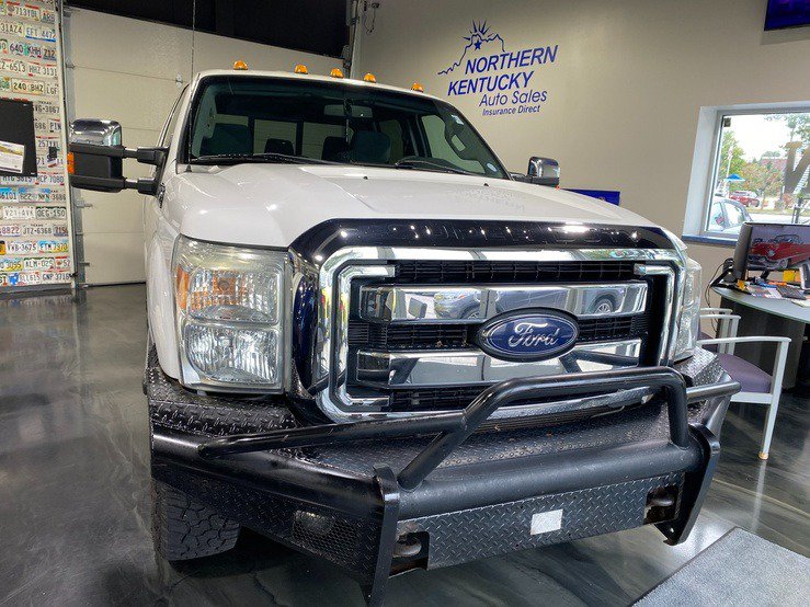 Used 2014 Ford F250 XLT w/ XLT Premium Package AWD/4WD image 3