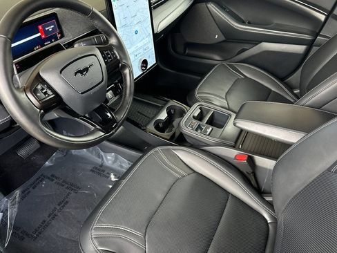 Used 2025 Ford Mustang Mach-E Premium w/ Interior Protection Package AWD/4WD image 10